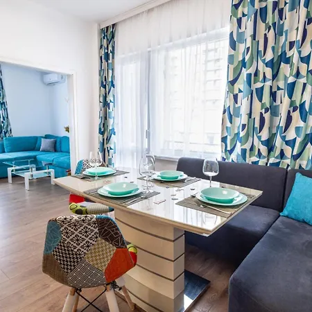 Cozy 2br By The Sea Garden